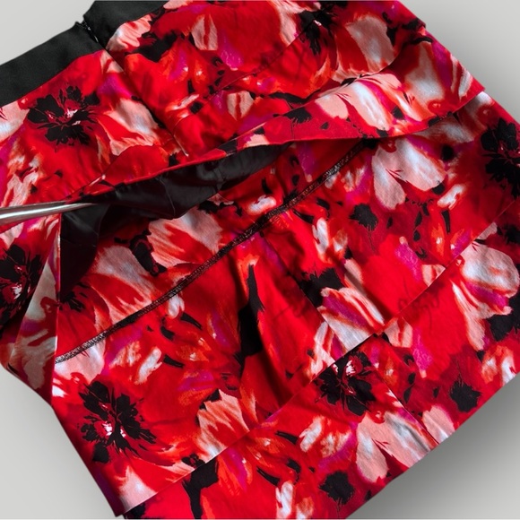 Larry Levine Hawaiian Floral Skirt - Picture 13 of 16